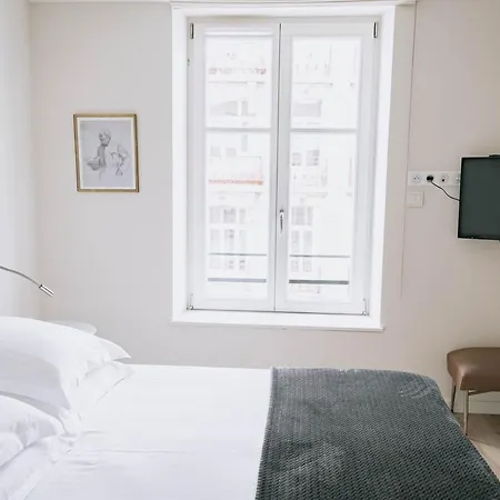 Les De Catherine, La 35 شقة *