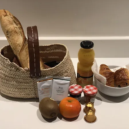 Les De Catherine, La 35 Lejlighed