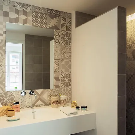 Les De Catherine, La 35 Appartement
