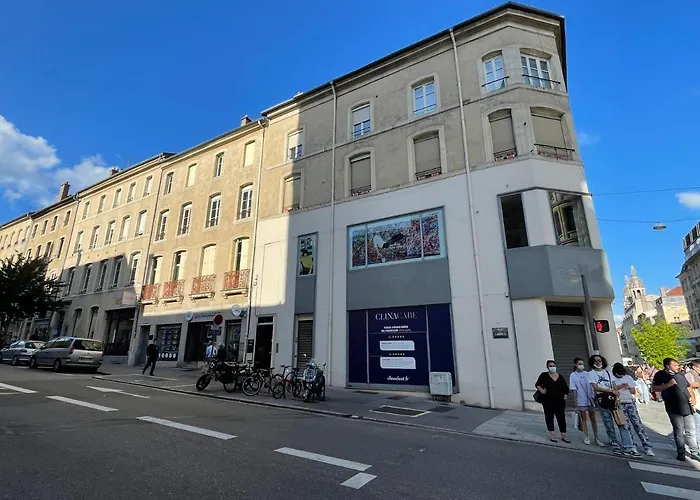 Les De Catherine, La 35 아파트 *