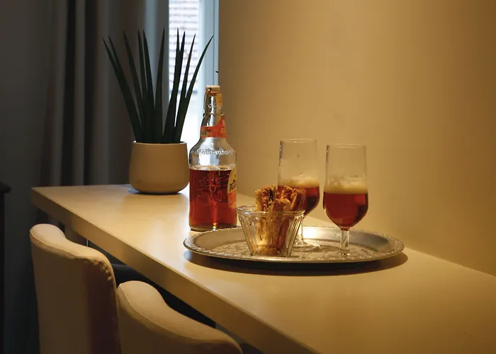 Les De Catherine, La 35 Lejlighed