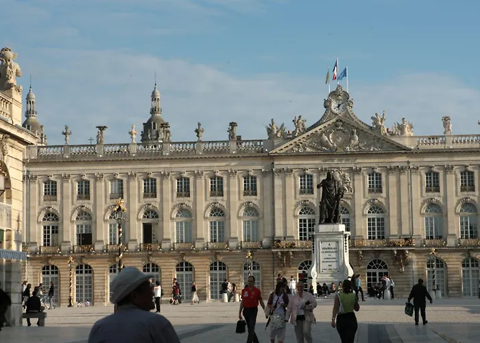 Les De Catherine, La 35 아파트